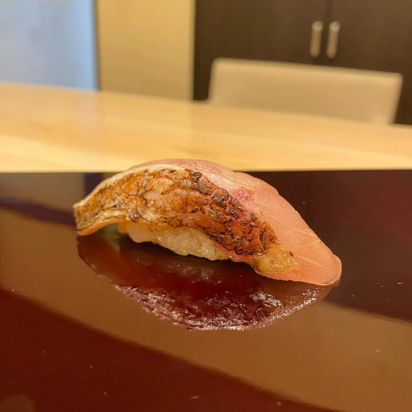 皆さまこんにちは、鮨阿部です🍣